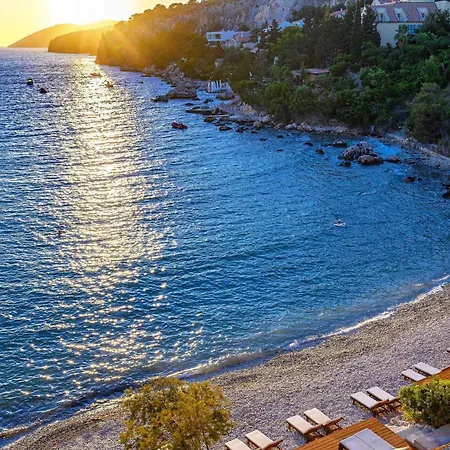 Crystalsea 1 Infinity Heatedpool In Hvar Vila