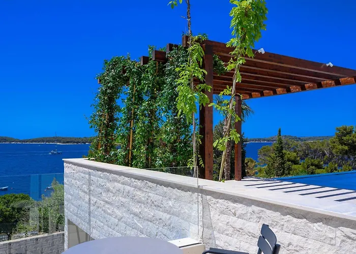 Crystalsea 1 Infinity Heatedpool In Hvar 빌라 *