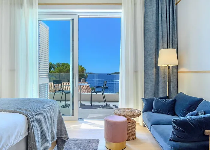 Crystalsea 1 Infinity Heatedpool In Hvar 빌라