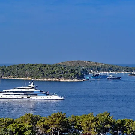 Crystalsea 1 Infinity Heatedpool In Hvar Хвар
