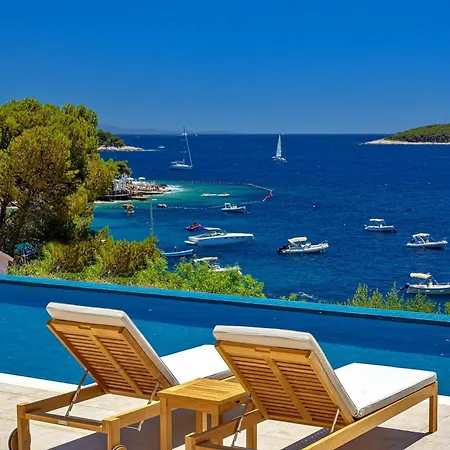 Crystalsea 1 Infinity Heatedpool In Hvar Вилла